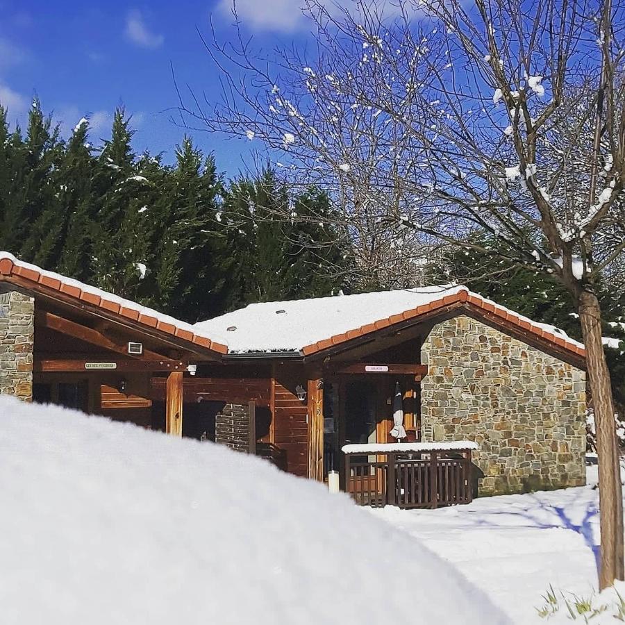 Le Hameau Du Comte De Foix Aparthotel Mercus-Garrabet Bagian luar foto