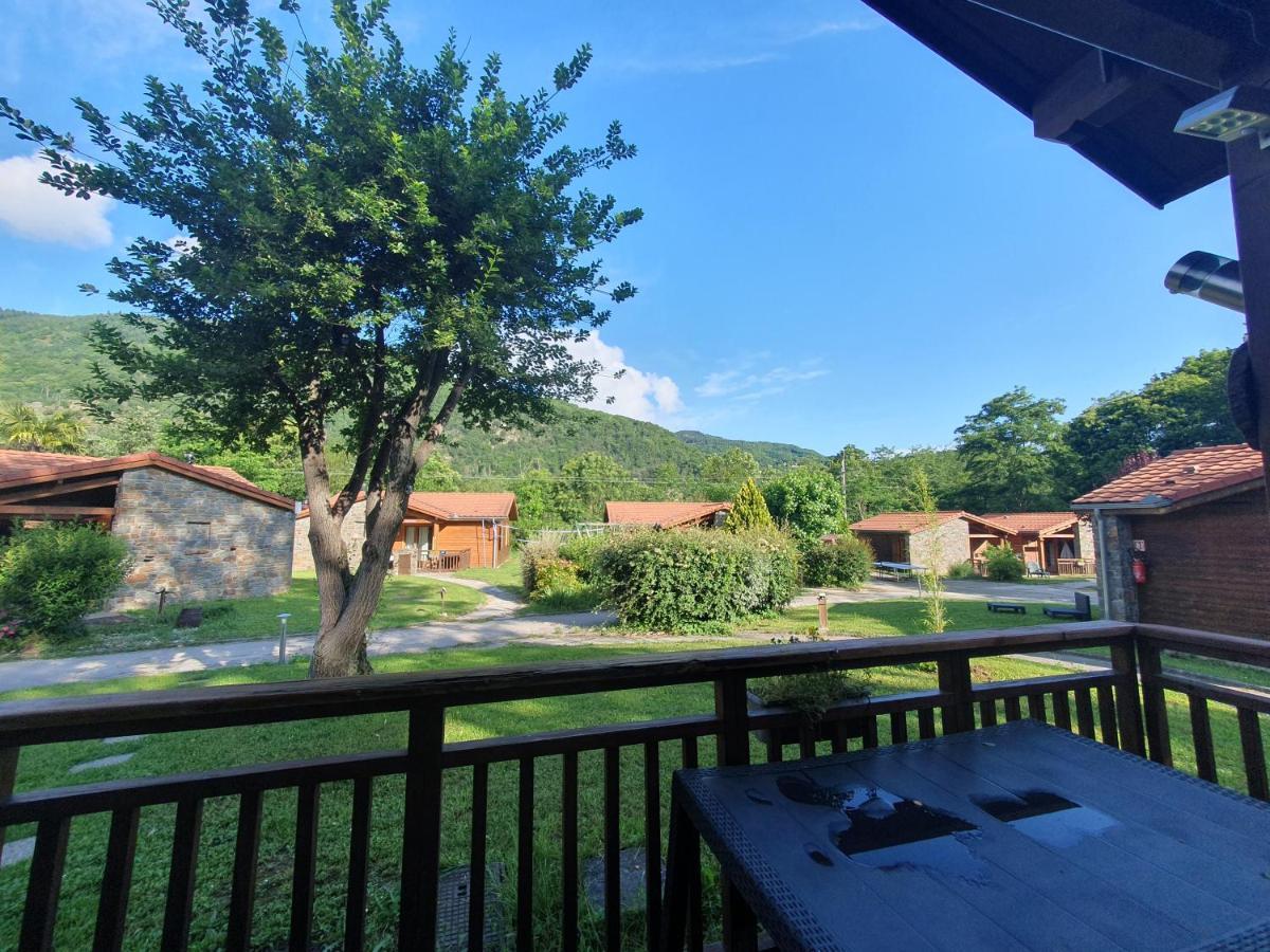 Le Hameau Du Comte De Foix Aparthotel Mercus-Garrabet Bagian luar foto